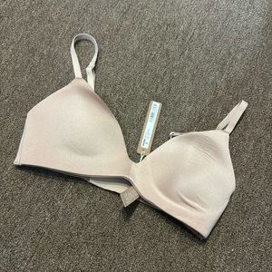 Skims wireless bra